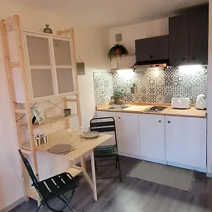 Cocooning Proche Centre Avec Parking, Climatisation Appartement